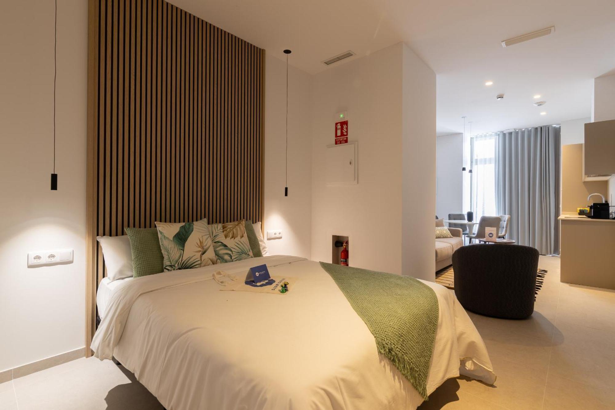 Dorm4You Arena Plaza Valencia Luaran gambar